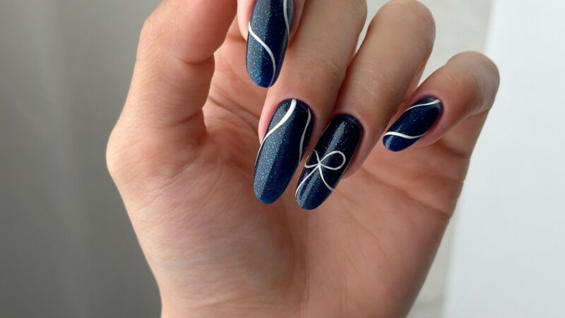 Модные цвета маникюра зимой 2026: оттенки, которые в тренде