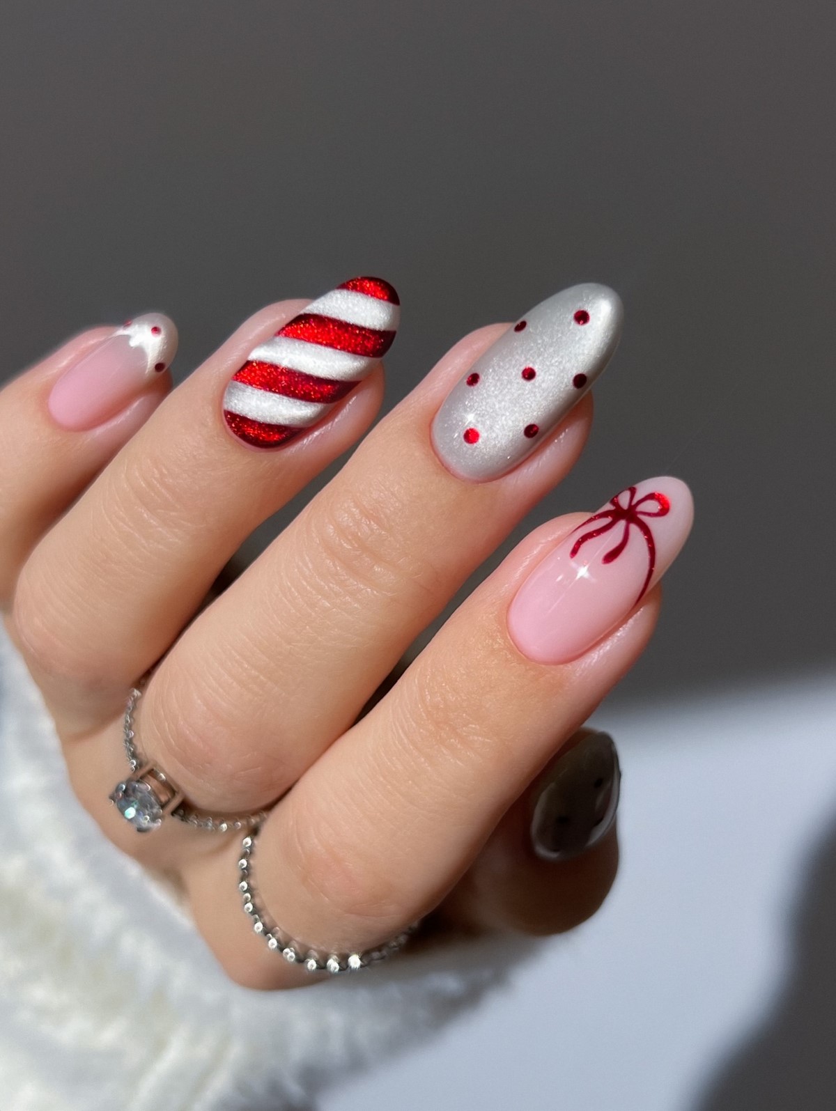 Актуальные формы ногтей на февраль 2026 и дизайны с ними