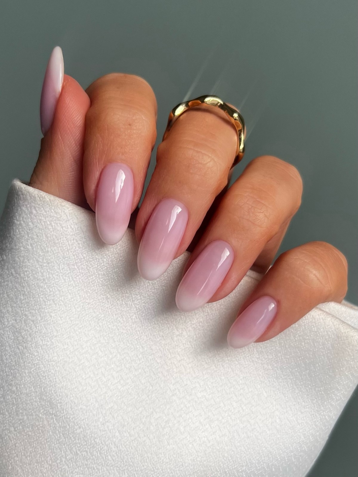 Актуальные формы ногтей на февраль 2026 и дизайны с ними