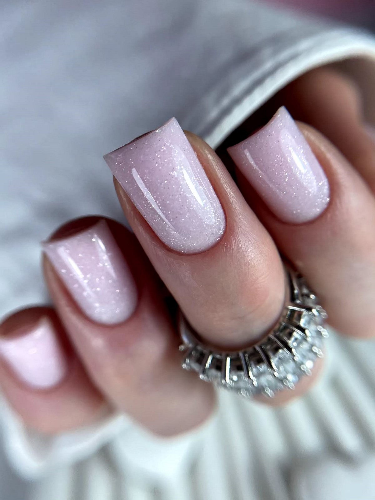 Актуальные формы ногтей на февраль 2026 и дизайны с ними