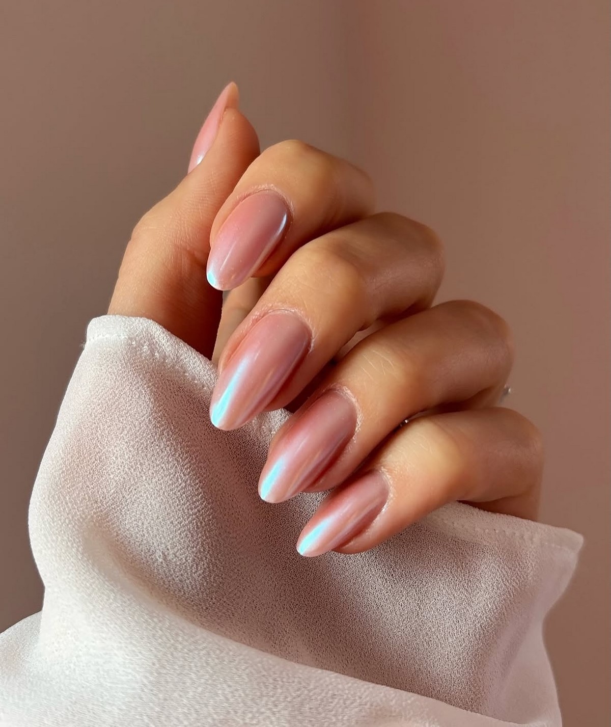 Актуальные формы ногтей на февраль 2026 и дизайны с ними