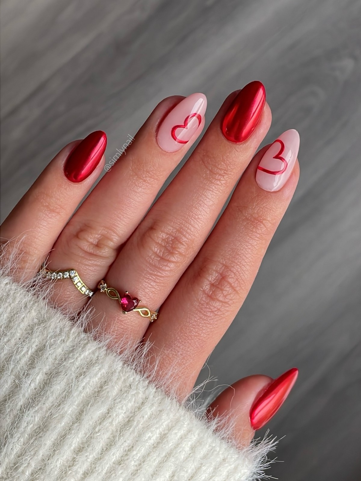 Сердечки на ногтях в феврале 2026: романтика на максимум