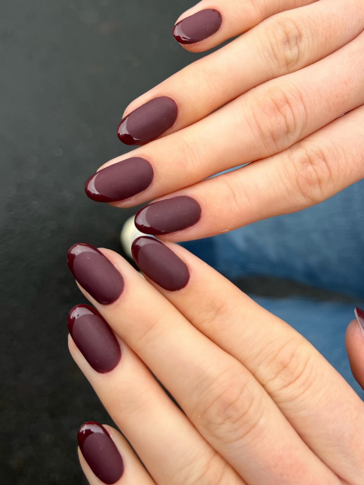 Френч для офиса: универсальный маникюр без лишнего декора