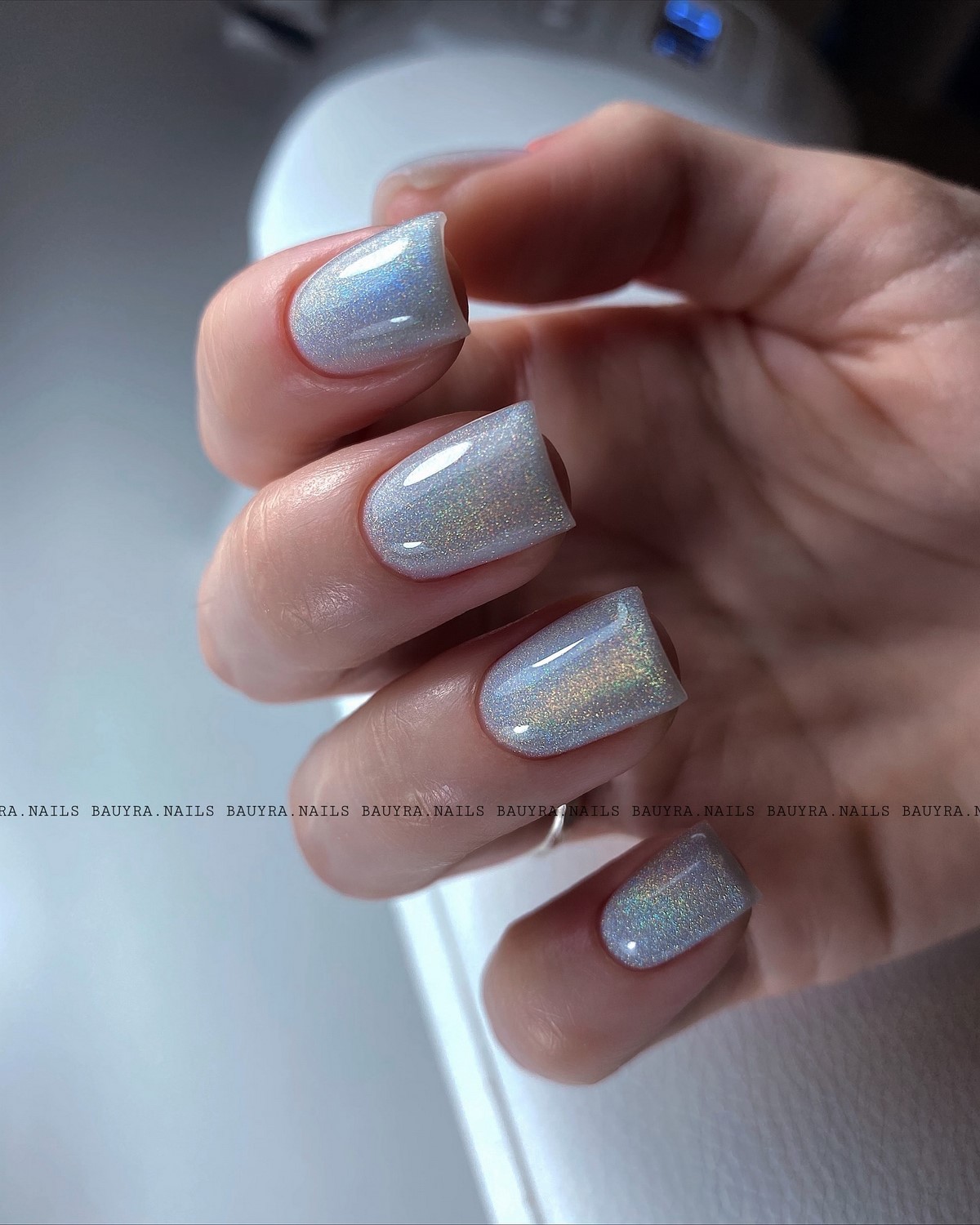 Какой маникюр выбрать сейчас, чтобы выглядеть уместно