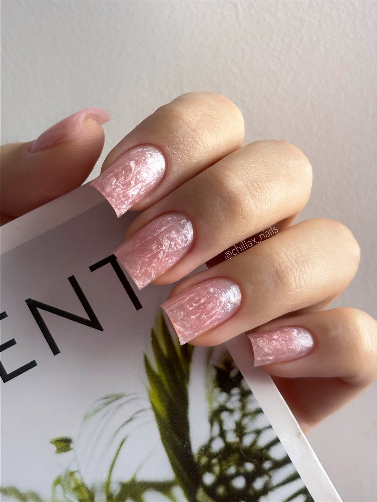 Маникюр весна 2026, который вытеснил классику: 10 трендов, от которых сложно отвести взгляд