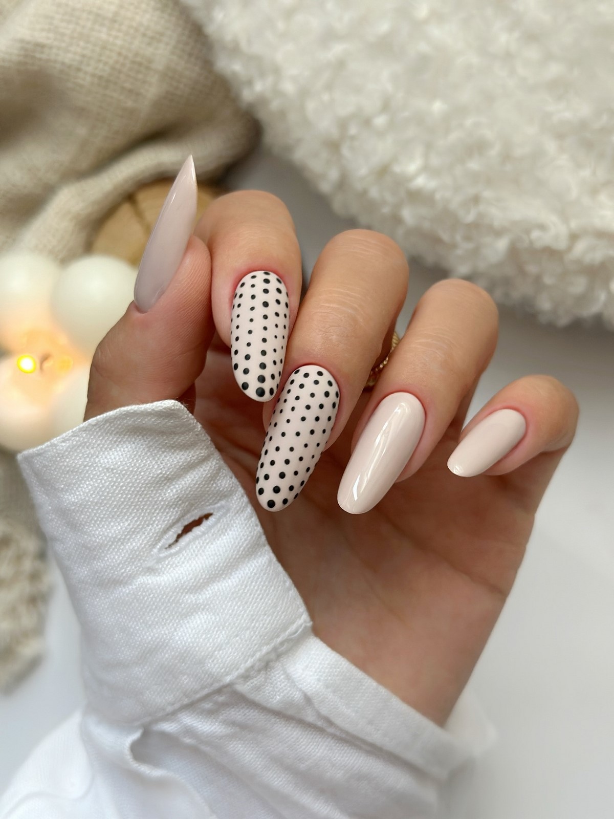 Маникюр весна 2026, который вытеснил классику: 10 трендов, от которых сложно отвести взгляд