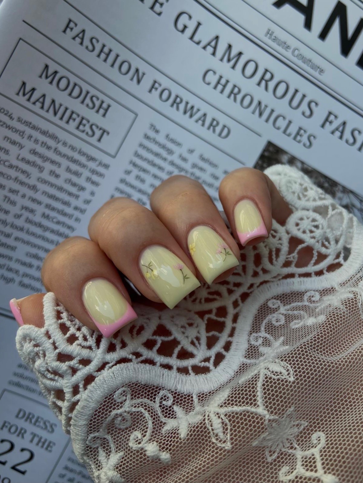 Квадратные ногти весны: форма, которая снова стала трендом