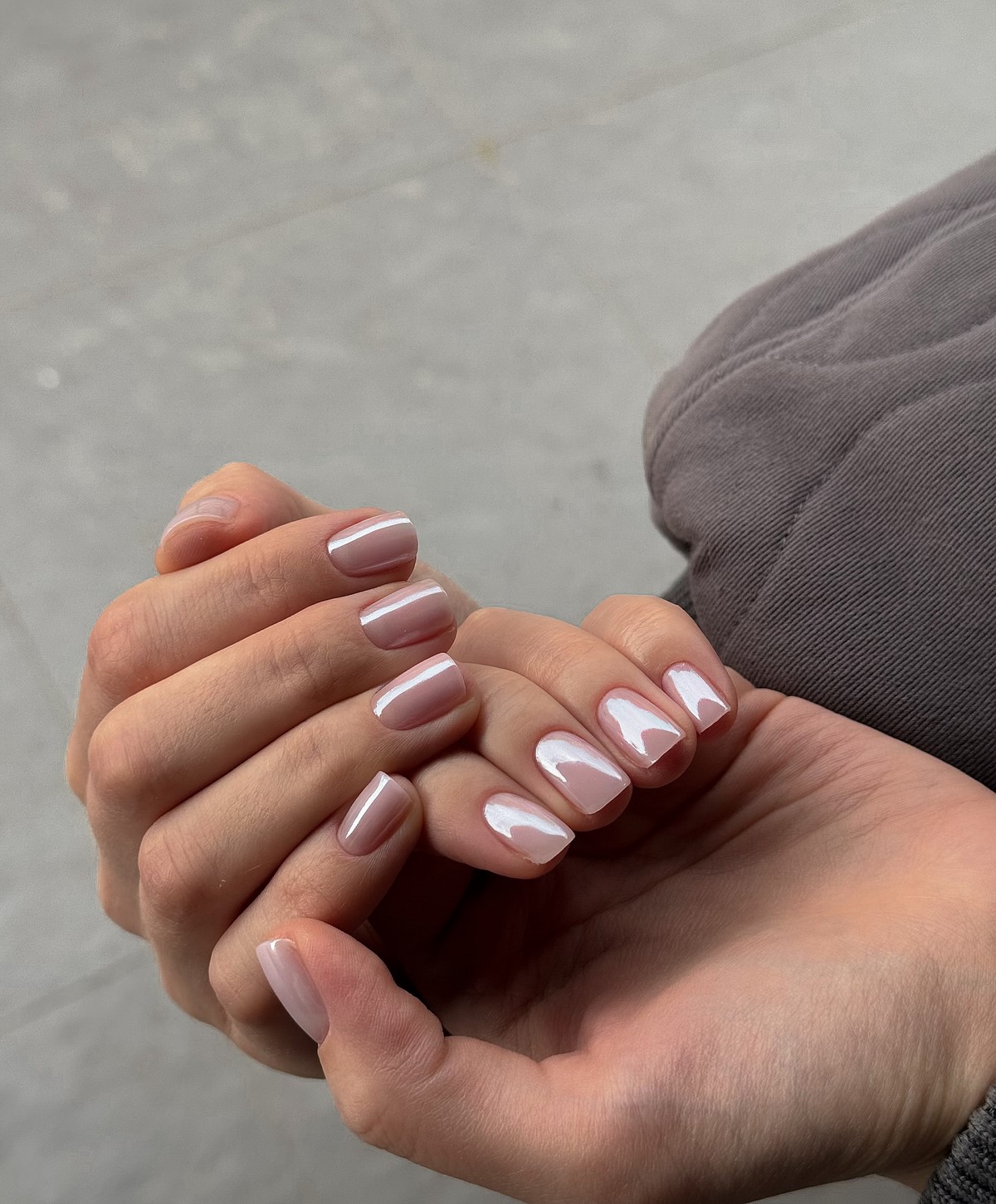 Маникюр весна 2026, который вытеснил классику: 10 трендов, от которых сложно отвести взгляд