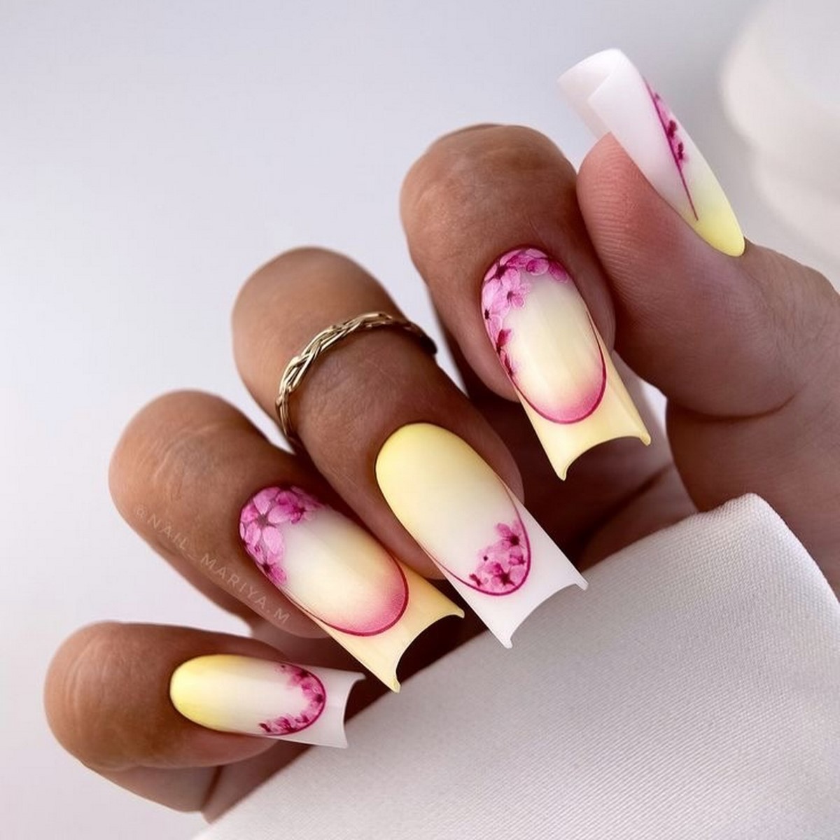 Модный пастельный маникюр весна 2026: самые свежие оттенки сезона