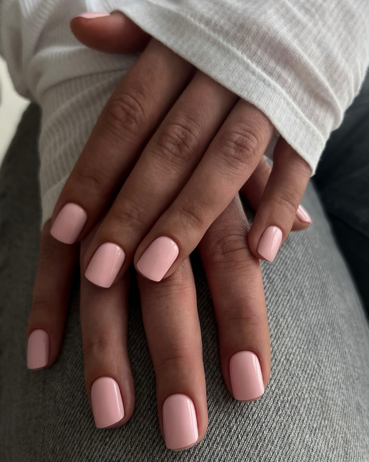 Модный пастельный маникюр весна 2026: самые свежие оттенки сезона