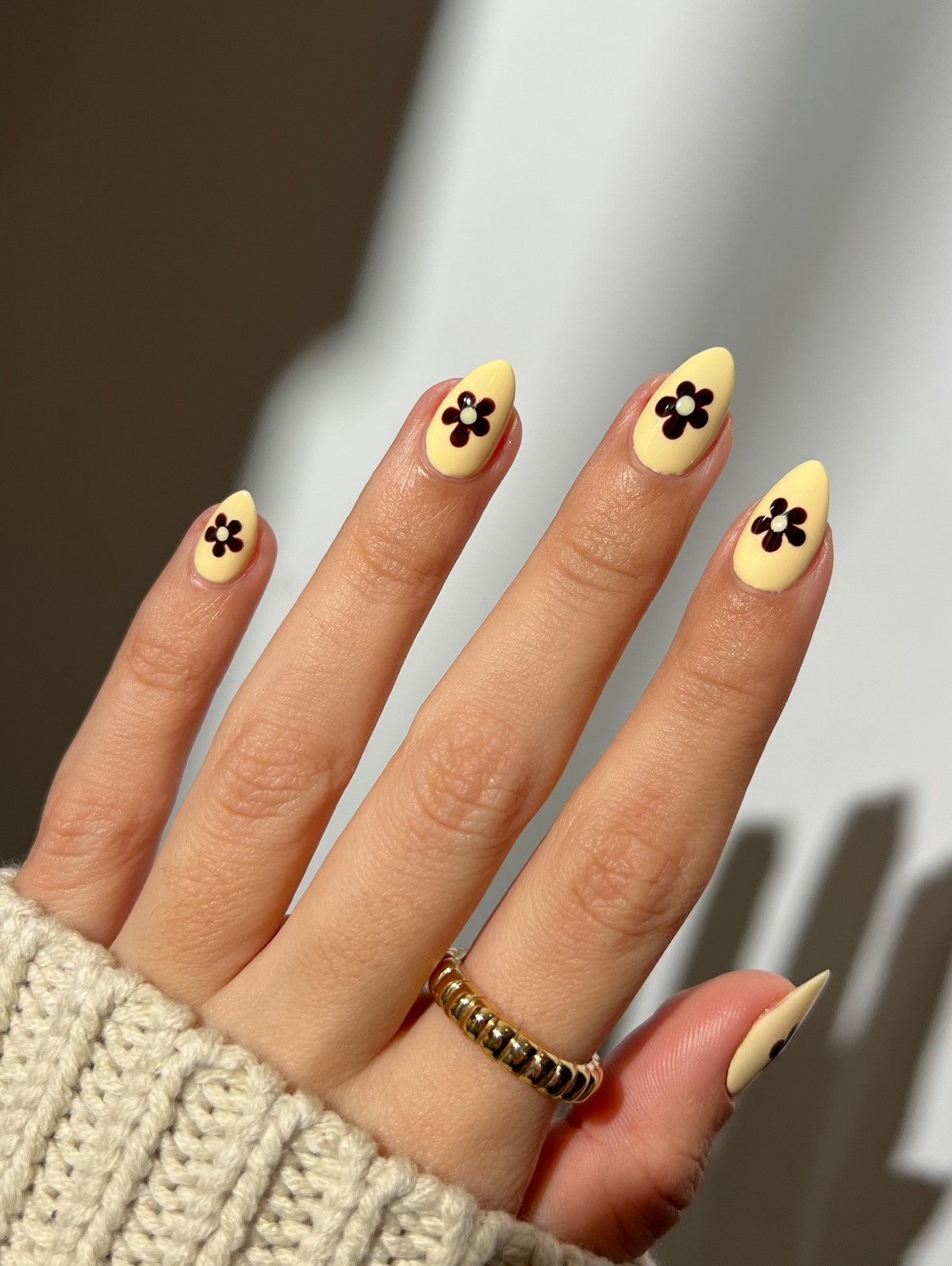 Модный пастельный маникюр весна 2026: самые свежие оттенки сезона