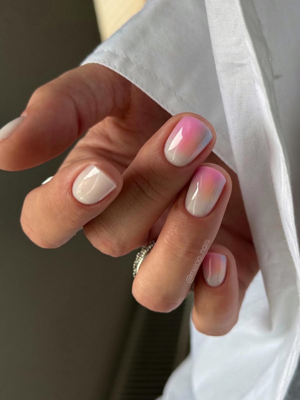 Овальные ногти весны: аккуратная форма, которая подходит почти всем