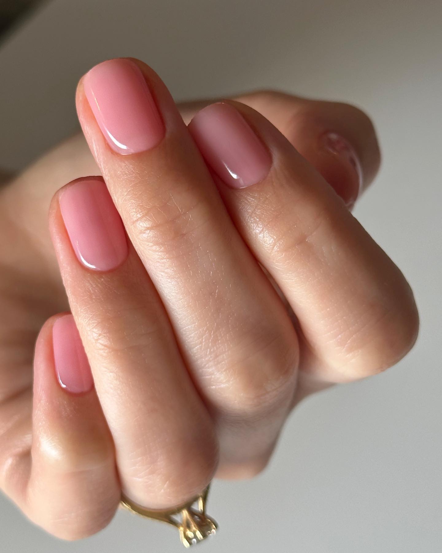 Маникюр, который вытесняет нюд: его выбирают чаще всего