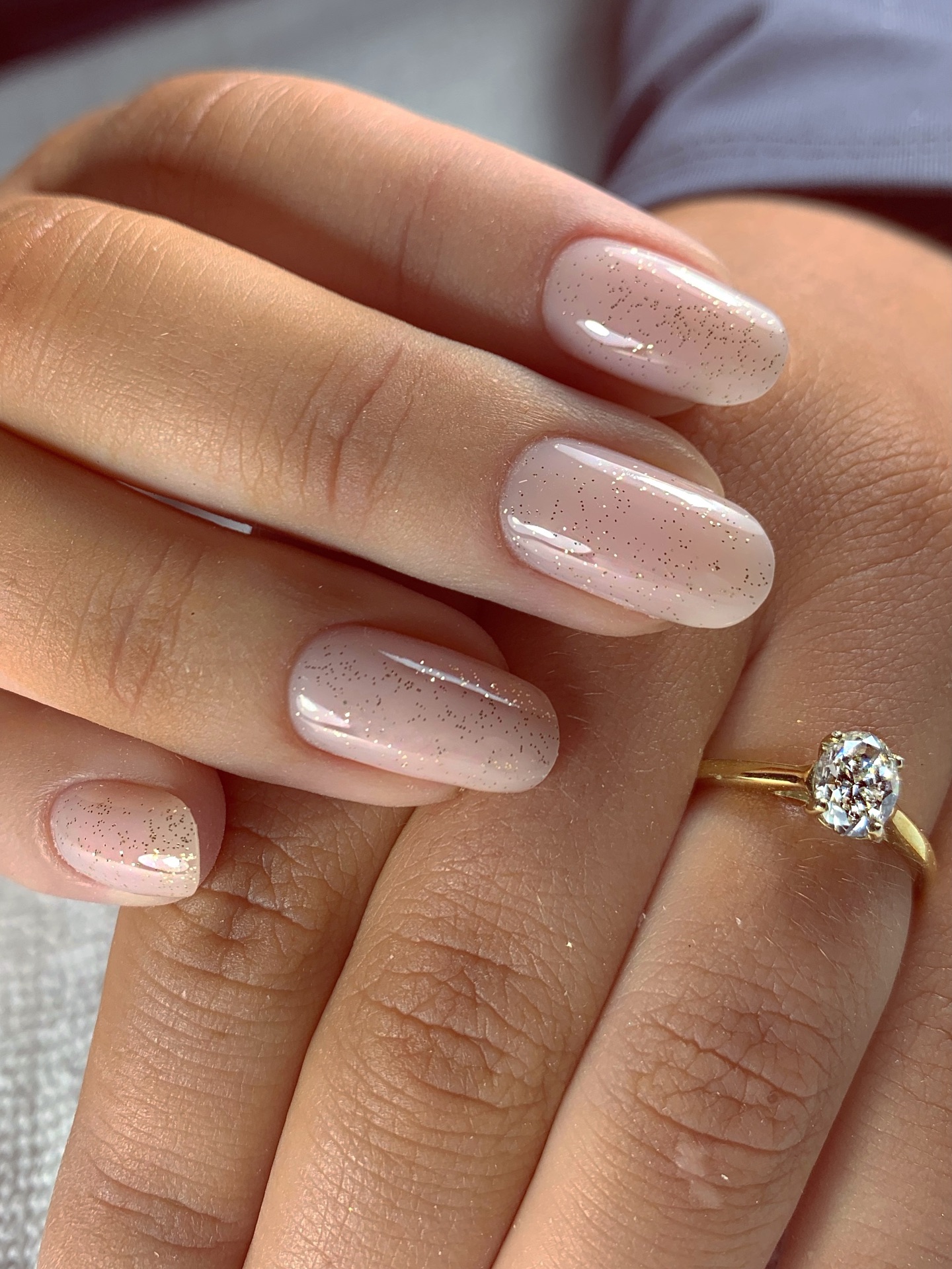 Маникюр, который вытесняет нюд: его выбирают чаще всего